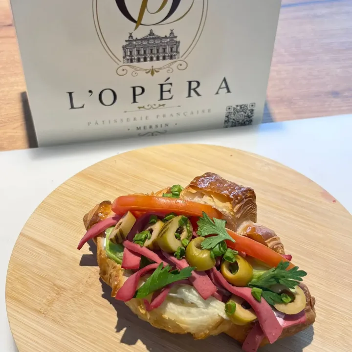 Opera Sandwich