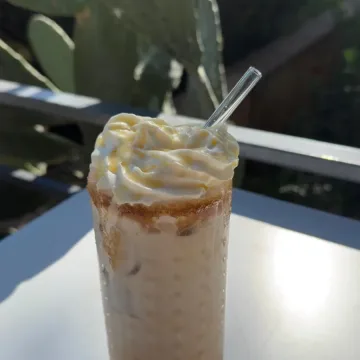 Ice White Mocha Latte